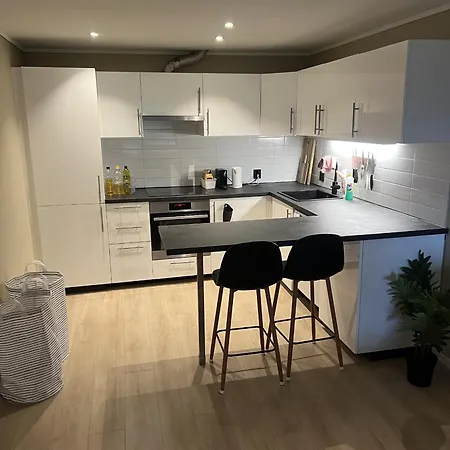 Kroken Self Catering With Free Parking アパート ベルゲン